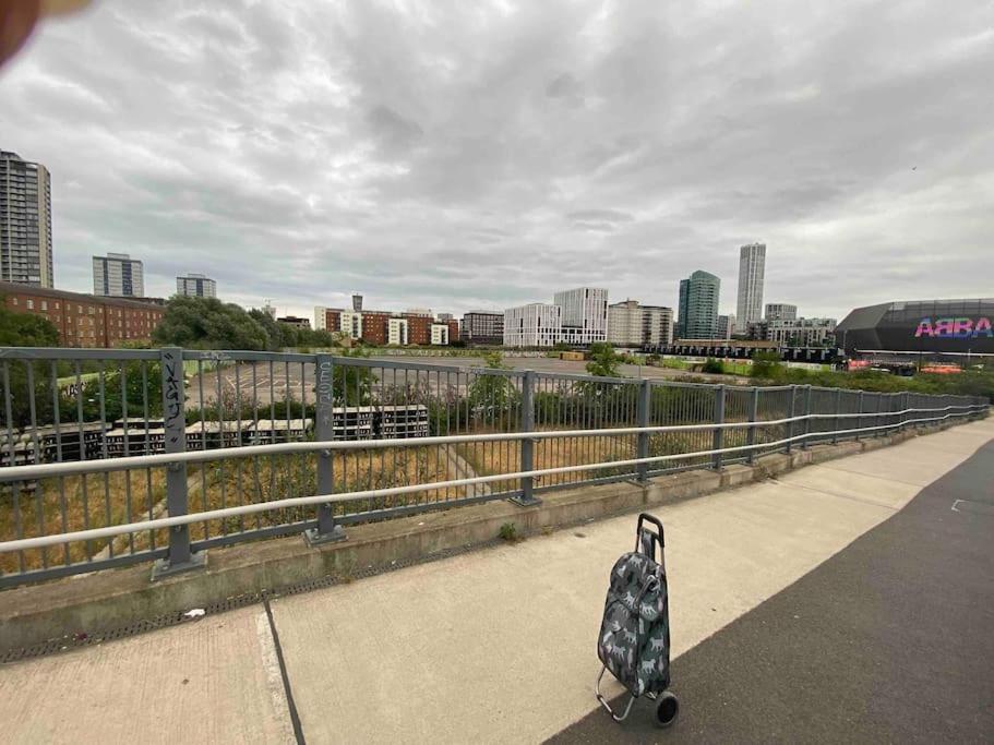 Canal-Flat Near Stratford International Station Διαμέρισμα Λονδίνο Εξωτερικό φωτογραφία